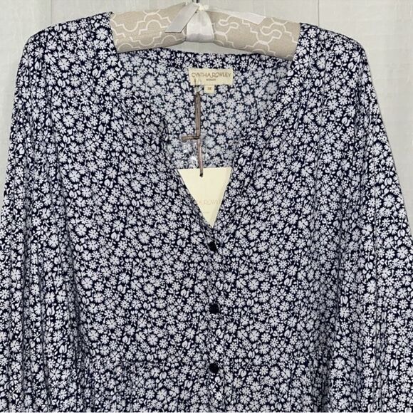 Cynthia Rowley 3X Navy White Ditsy Floral V-Neck Button Front Tunic - Picture 5 of 14